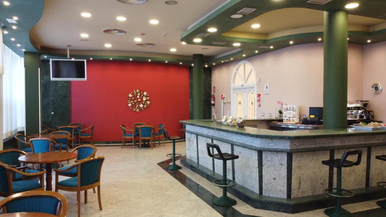 Hotel Checkin Madrid Parla Extérieur photo