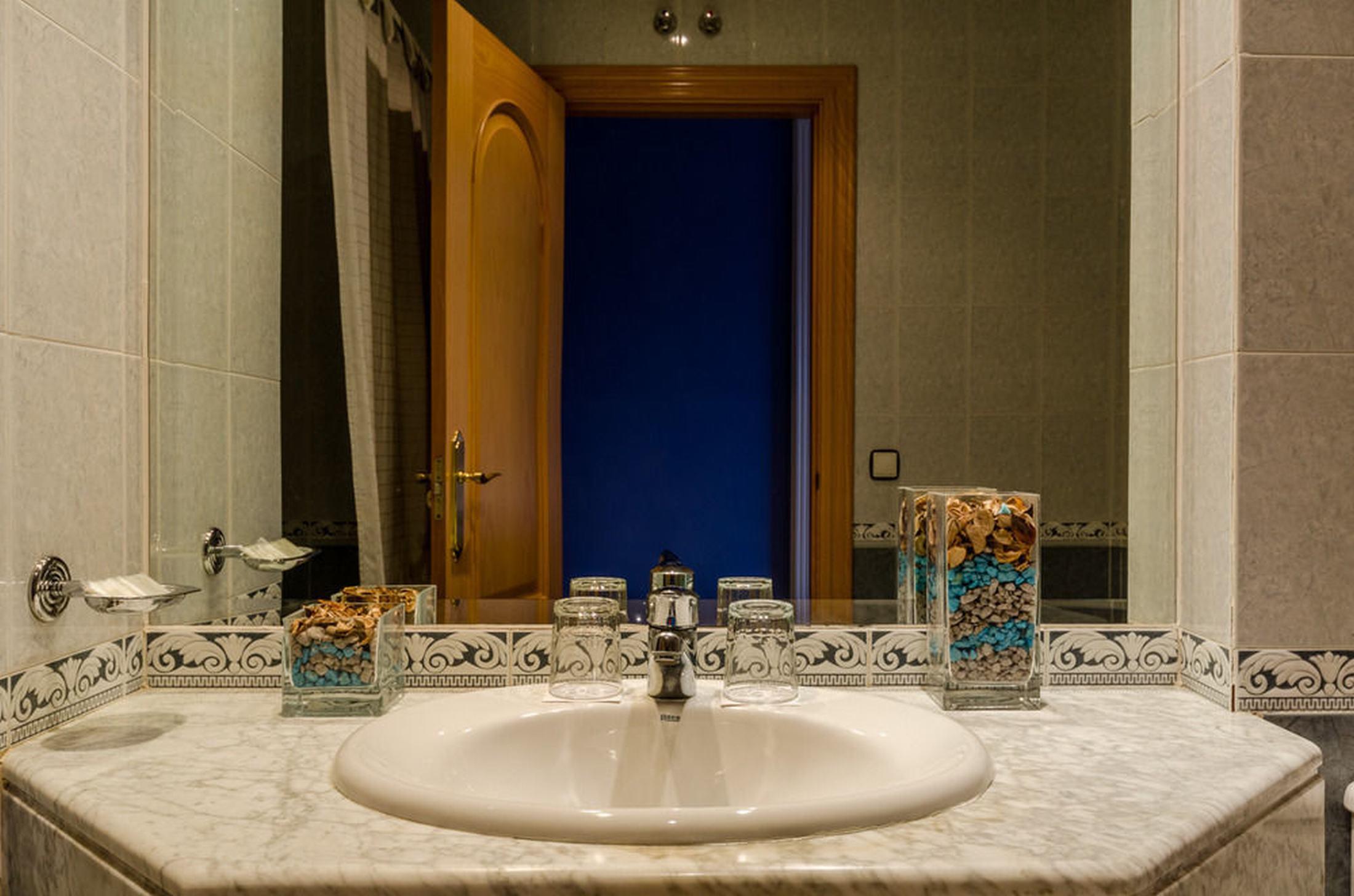 Hotel Checkin Madrid Parla Extérieur photo
